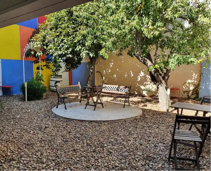 donde dormir bien y a buen precio en valdepenas