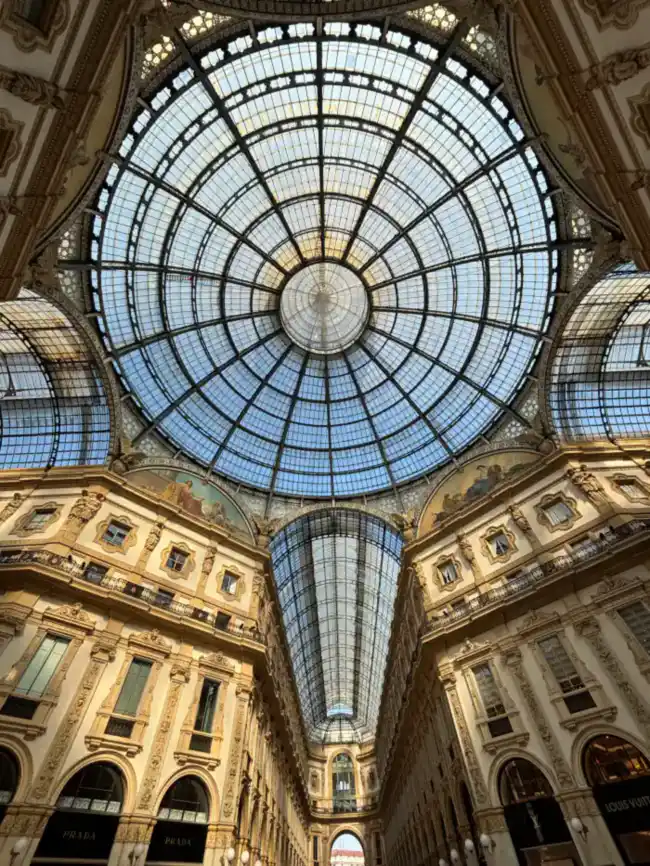 galleria vittorio emanuele II por dentro