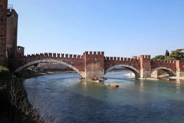 ponte-scaligero imprescindible para ver en un dia por verona