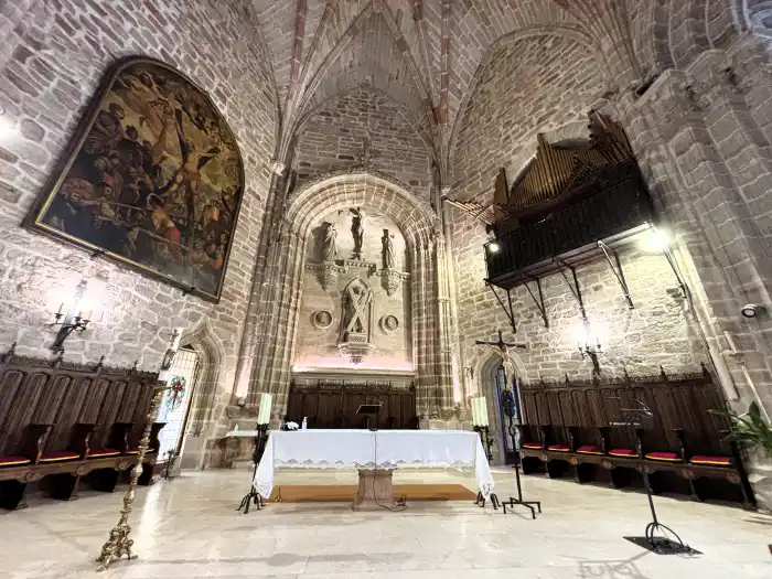 interior iglesia de san andres en villanueva de los infantes