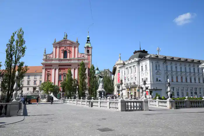 panoramica de liubliana la capital de eslovenia