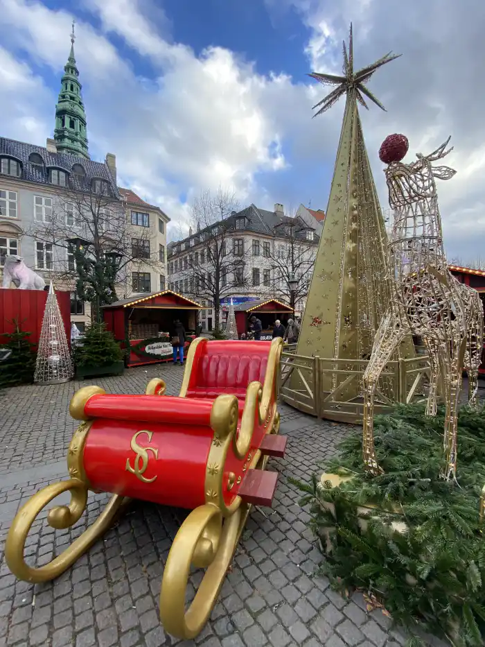 mercado navideño de hojbro plads en copenhague