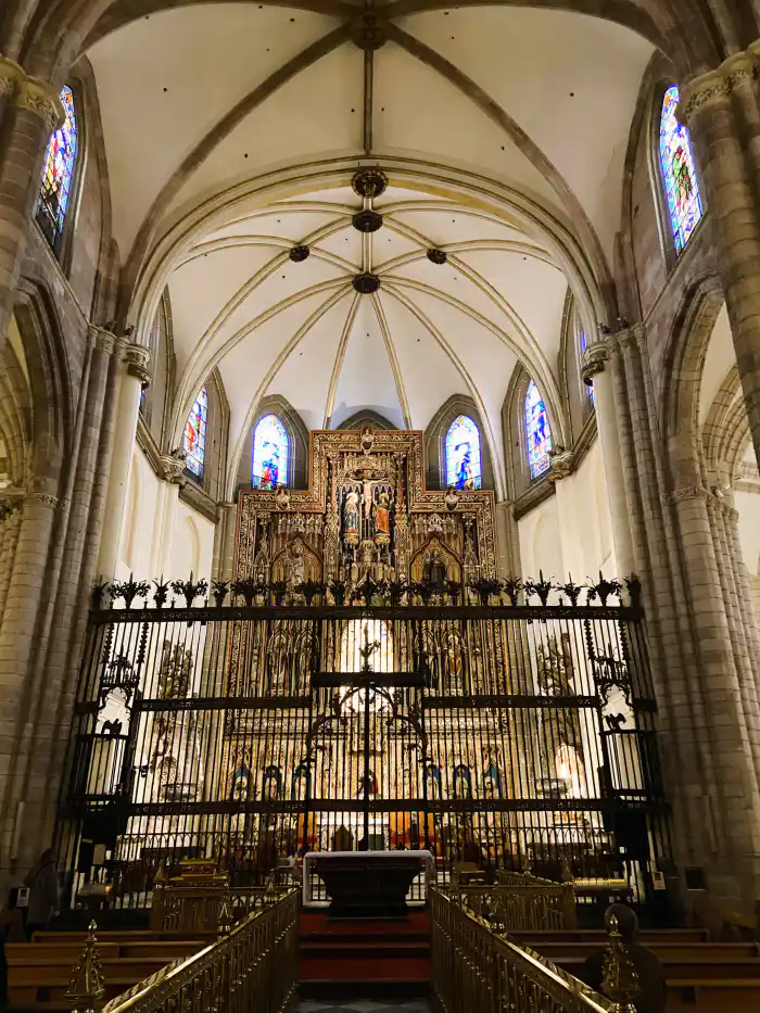 interior de la catedral de murcia