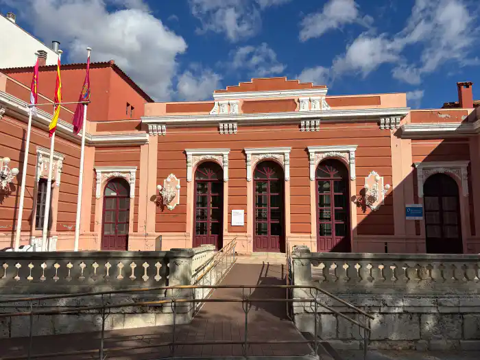 imagen exterior del antiguo gran casino