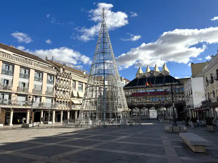 panoramica de la plaza mayor de ciudad real un imprescindible en la ciudad