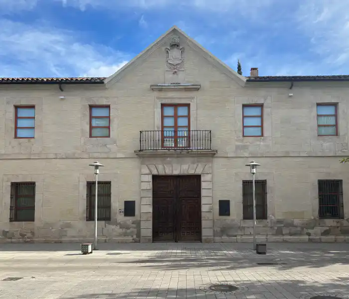 imagen exterior de la real casa de la misericordia