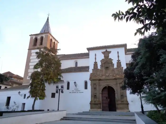 iglesia santiago en guadix que merece la pena entrar y verla