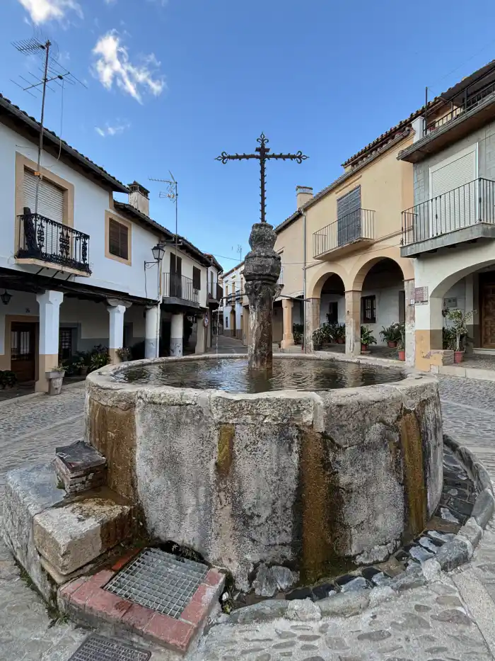fuente de los 3 chorros en la plazuela de los tres chorros