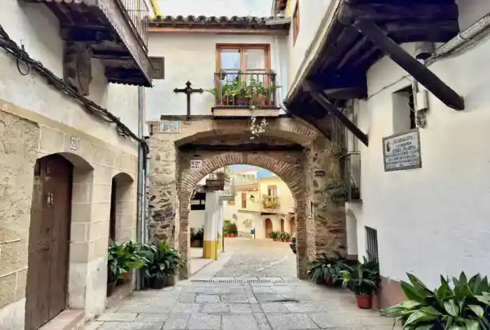 guadalupe en un roadtrip por extremadura de seis dias