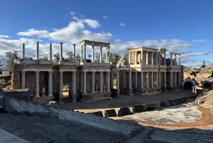 ciudad de merida en caceres durante dos dias en un viaje a extremadura