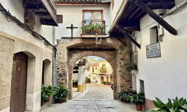 Qué ver en Guadalupe (Cáceres) en un día. Ruta por sus imprescindibles